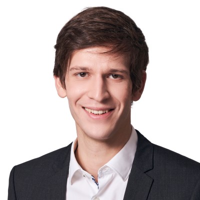 Valentin Moreau, Kube M&A